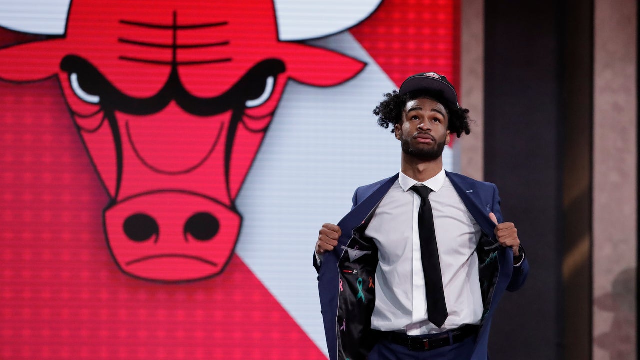 Bulls draft Tar Heels' White with No. 7 pick, Gafford at 38